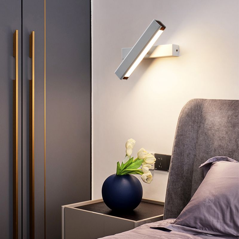 Nordic Style Iron Wall Light Rectangle Shape Rotatable Wall Lamp for Bedroom