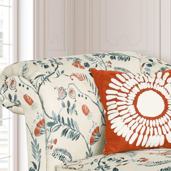 Modern Style Living Room Chaise Rolled Arms Upholstered Chaise