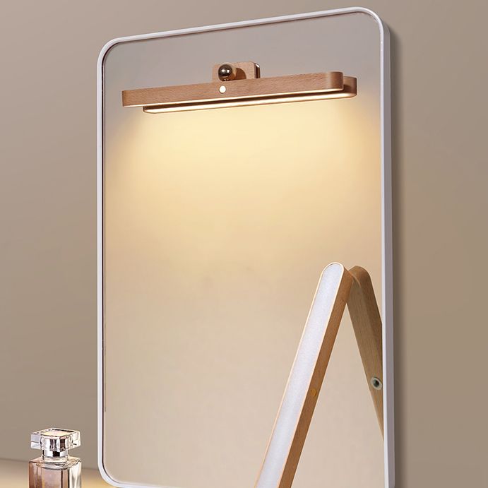 Lampada con palette lineari in legno Pronchine Minimalismo SCONCE PER BAGNI