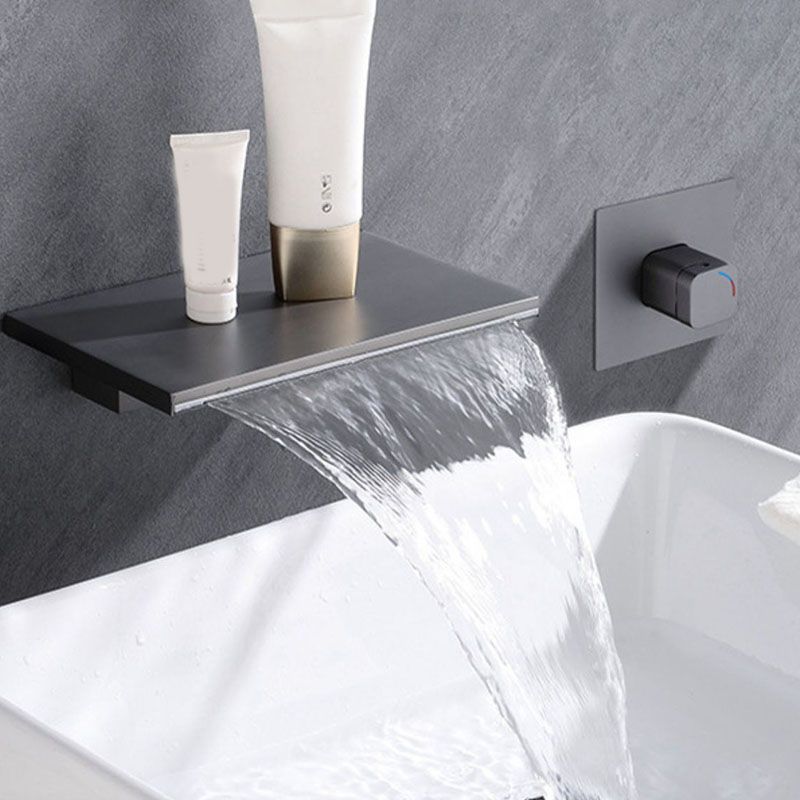 Modern Fixed Bathroom Faucet Wall Mounted Metal Tub Faucet Trim