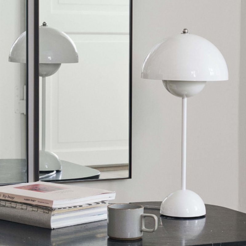 Macaroon Dome Shade Tischlampe, einfaches Metalltischlicht mit Ein/Aus -Schalter