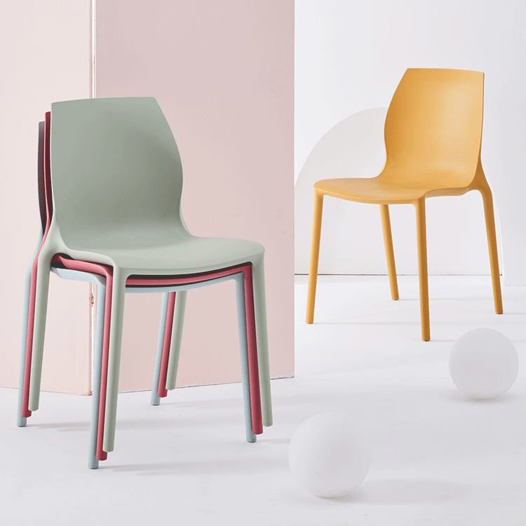 Chaise d'appoint de salle à manger en plastique empilable, chaises de salle à manger scandinaves à dossier solide, sans accoudoirs