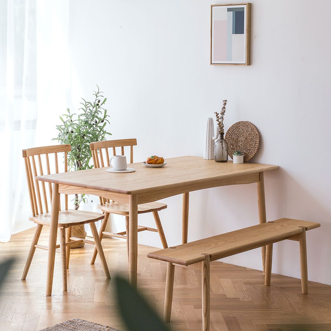 Mesa de comedor de madera rectangular en la naturaleza Mesa de madera de ceniza moderna con 4 patas
