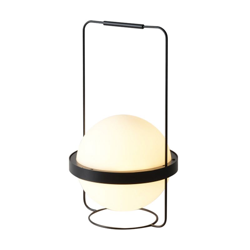 1 Hier-chambre à coucher Éclairage de table de nuit noire moderne avec boule laiteuse ombre en verre