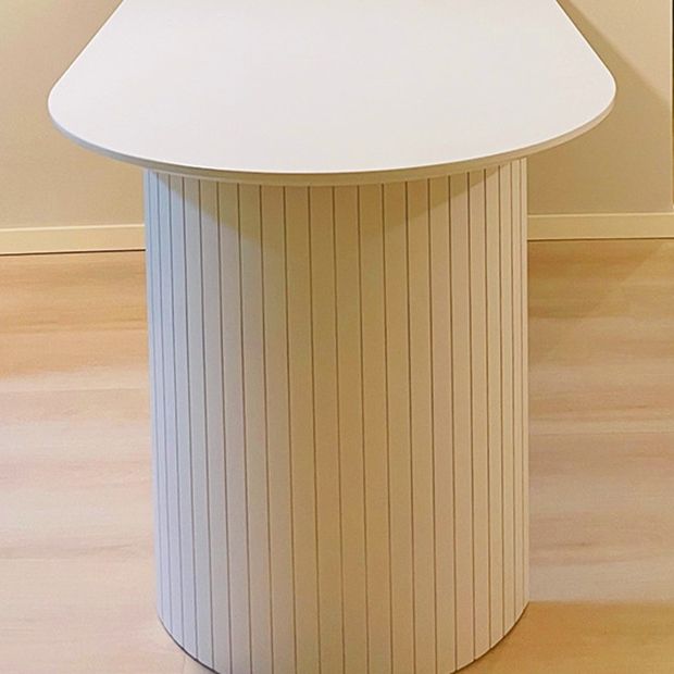 Free Form White Tone Dining Table Contemporary Dinette Table with Double Pedestal Base