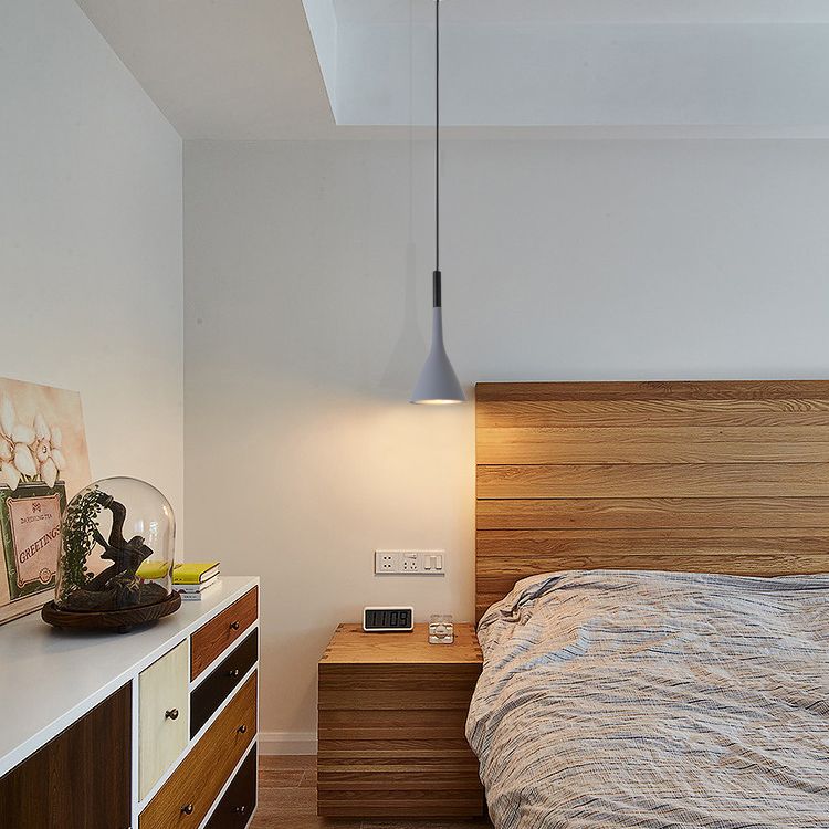 Aluminum Trumpet Shaped Pendant Light Nordic 1 Bulb Suspended Lighting Fixture