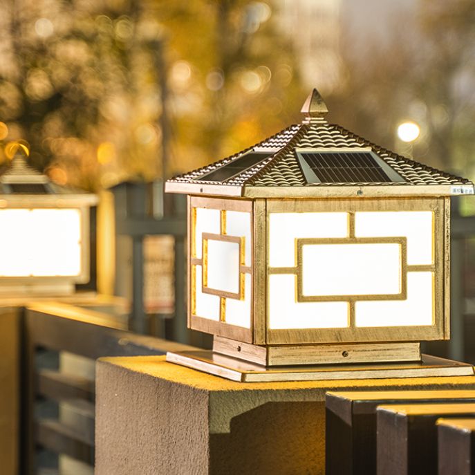 Minimalist LED Pillar Light Modern Solar Lighting Fixture for Garden
