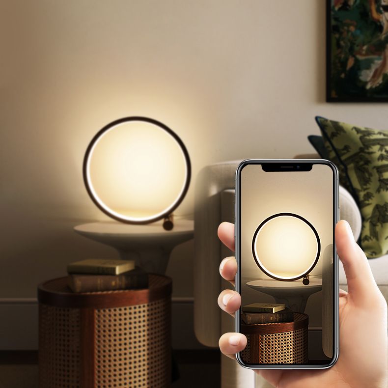Lampada da tavolo notturna del cerchio in stile moderno in metallo 1 comodino leggero lampada