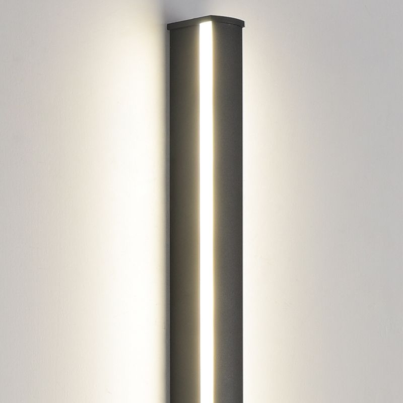 Metal Linear Shape Wall Lighting Modern Style 1 Light Wall Mounted Light Fixture in Black