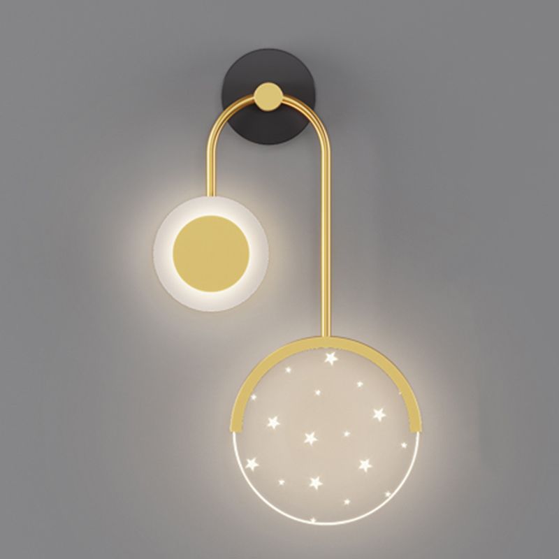 Modern Metal Wall Light Geometric 2 Lights LED Wall Sconce for Bedroom