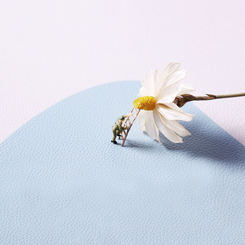 Brown Nordic Rug Polyester Contrast Color Rug Non-Slip Backing Rug for Drawing Room