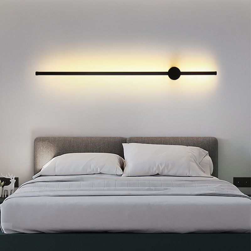 Lineare Form Metall Wandleuchter moderner Stil Einmals Wandmontage Licht in Schwarz