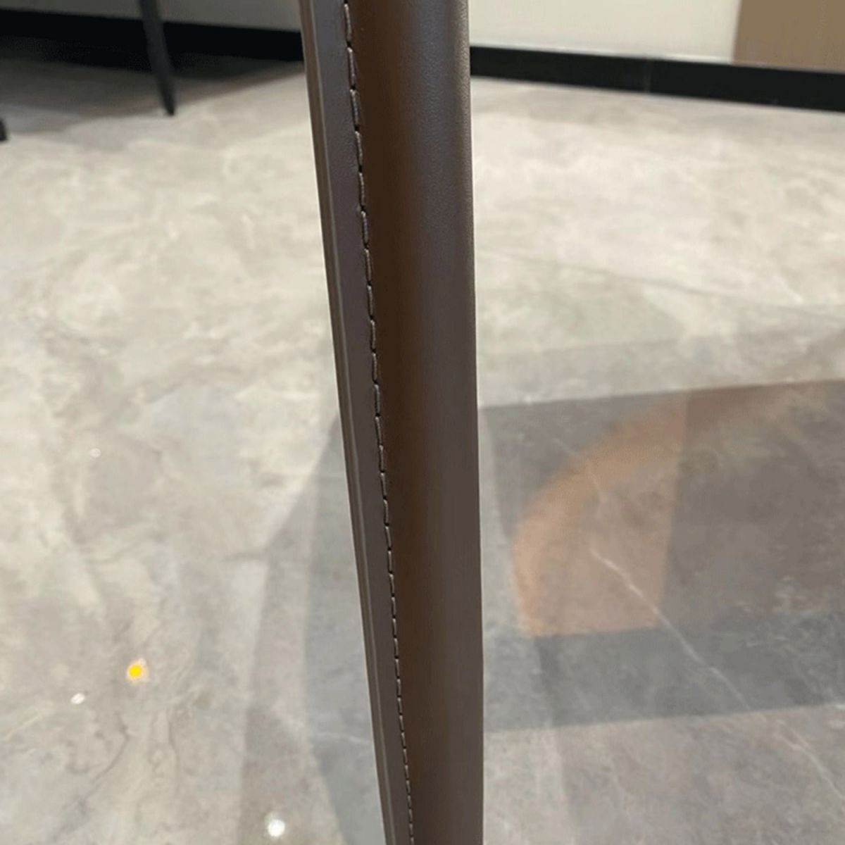 Modern Style Dining Chair Leather Solid Back Side Chair for Dining Room