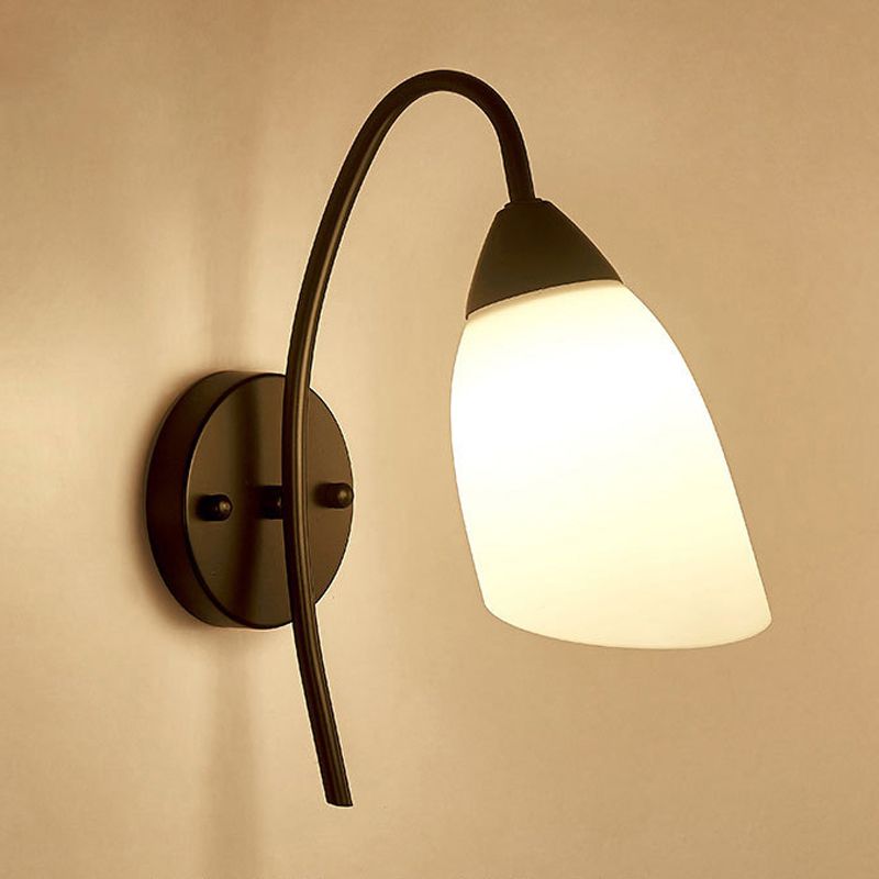 Modernist Wall Sconce Black Metal 1 Light Sconce Lighting for Bedroom