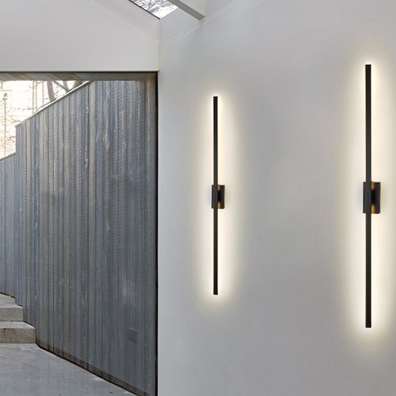 Minimalisme rotatif Ligne LED lampe murale contemporain Long Strip Strip acrylique Lalls d'applications en noir