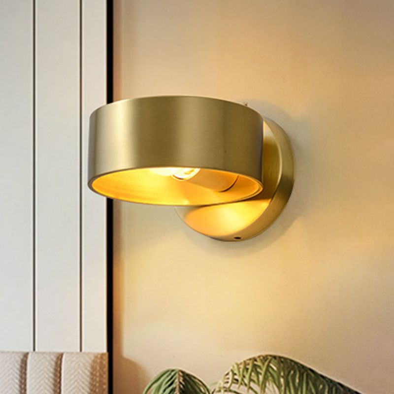Luxury Round Sconce Wall Lighting 1-Light Metal Wall Mounted Light Fixture in Gold for Bedroom