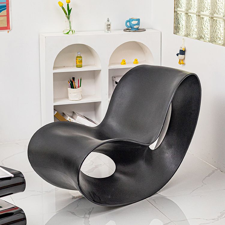 Modern Recycled Plastic Rocker Chair Stain Resistant Rocking Chair for Living Room