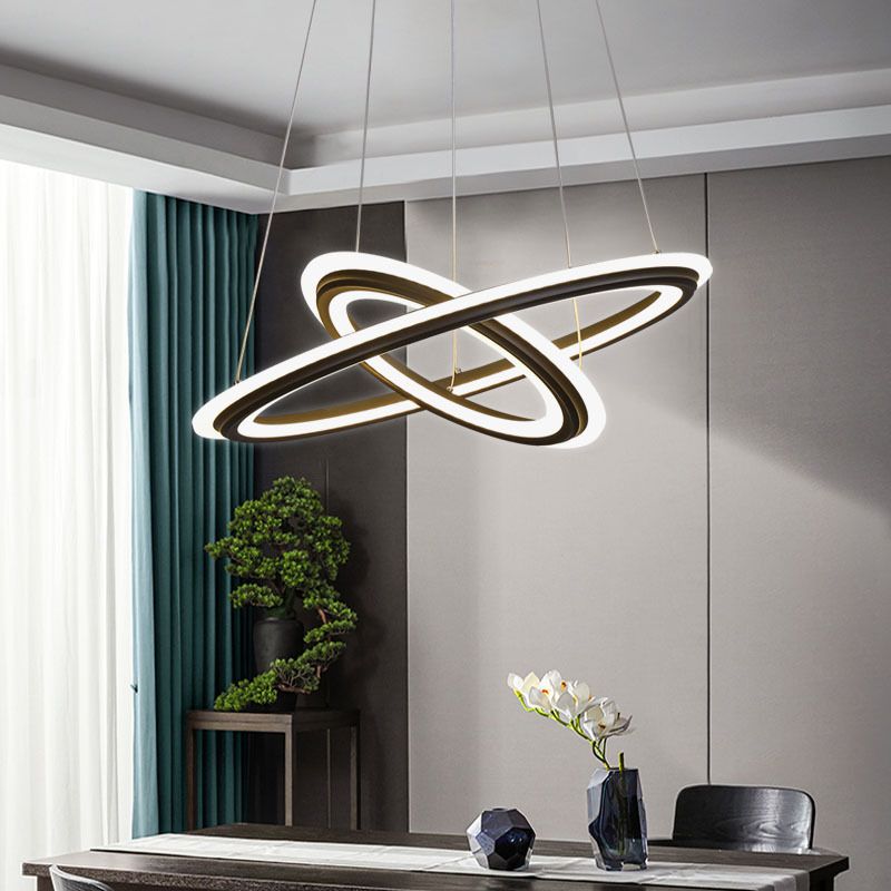 Accesorios de iluminación de lámpara de múltiples niveles Lámpara colgante de lámpara de 3 luces con sombra acrílica