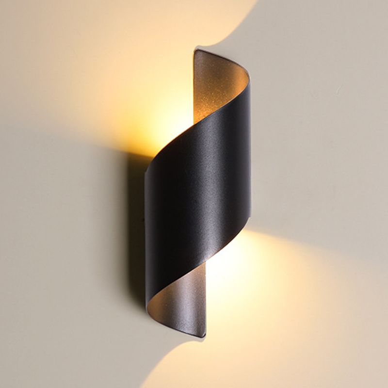 White/Black Modern Wall Mounted Sconce 1 Light Metallic Wall Light