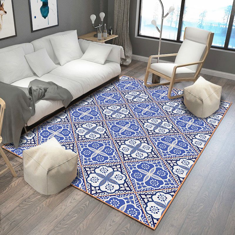 Moroccan Floral Square Print Rug in Blue and White Polyester Carpet Machine Washable Area Rug for Living Room