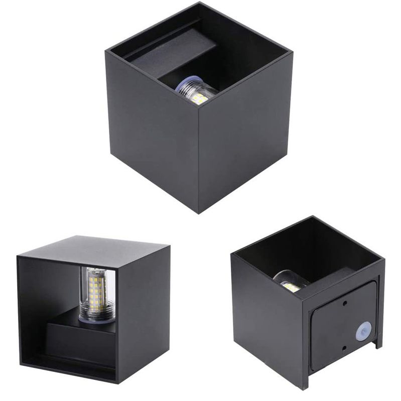 Geometric Shape Wall Lamp Modern Style Metal Wall Light in Black