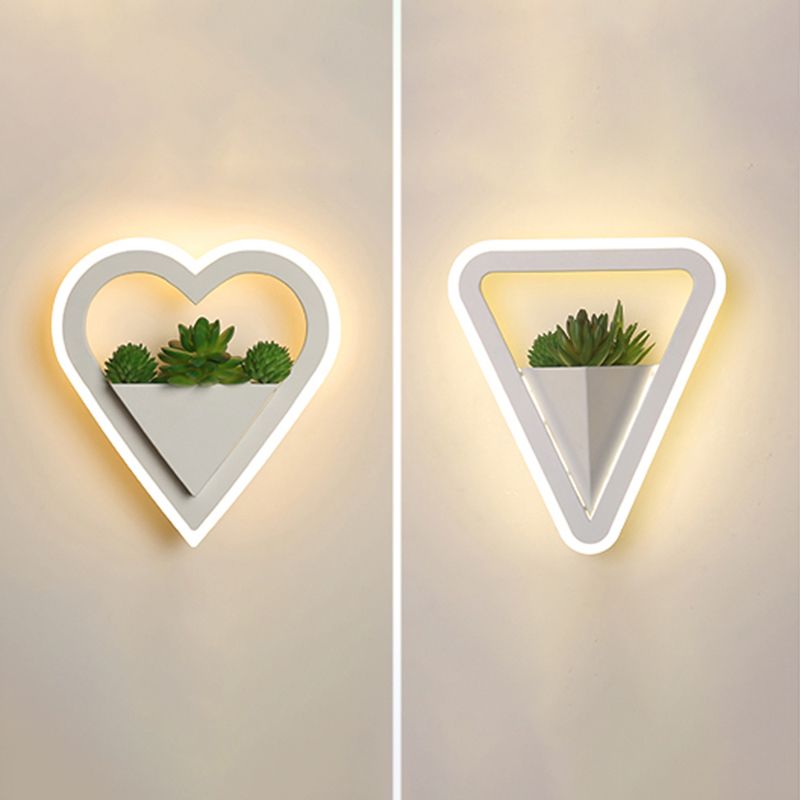 Geometry Metal Wall Light Modern Style 1 Light Wall Lamp in White(Plant Not Included)