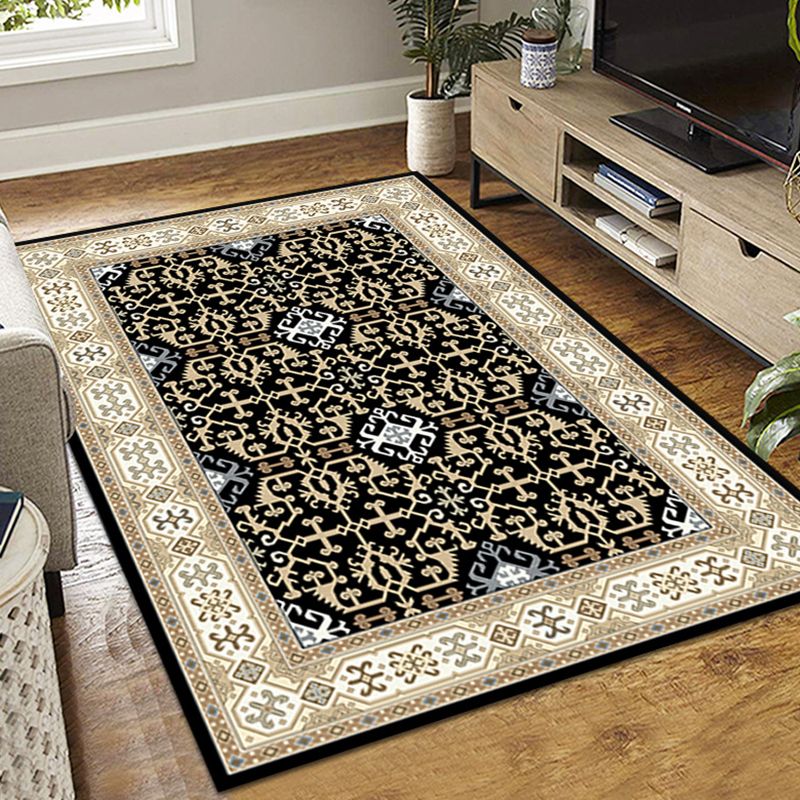 Dark Gray Bohemia Rug Polyester Graphic Rug Stain Resistant Rug for Living Room