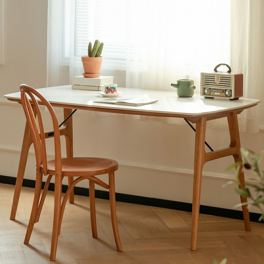 Modern Rectangular White Stone Top Dining Table with 4 Solid Wood Legs