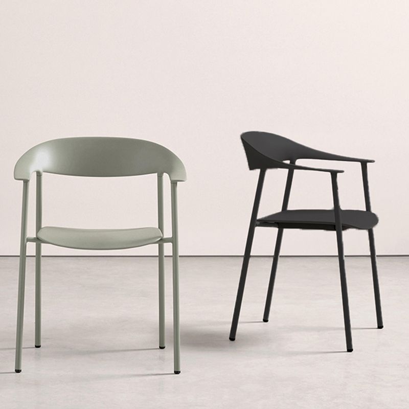 Silla de comedor de metal moderno, sillones de comedor apilables para restaurante