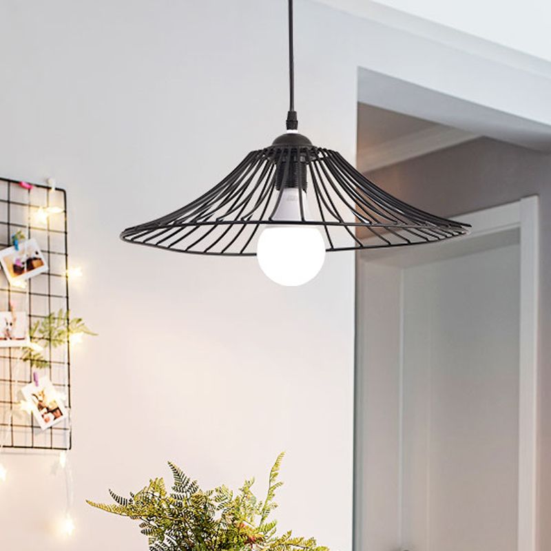 Black Lotus Leaf Cage Plafond Pendant Light Kit de lampe suspendue en fer simple 1-Bulb pour salle à manger