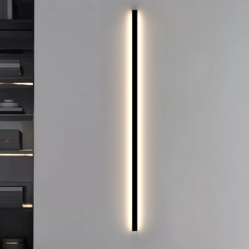 Metal Linear Shade Wall Light Modern Style 1-Light Wall Mounted Light Fixture in Black