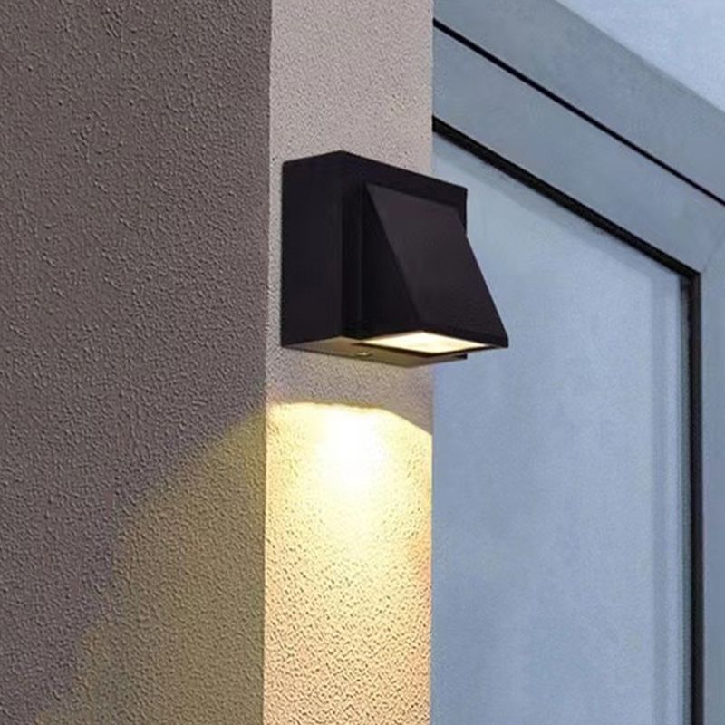 Geometric Wall Mounted Lamp Contemporary Metal Wall Lighting Idea