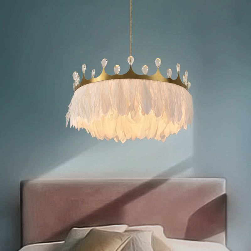 Illuminazione a sospensione a corona piuma minimalista 1 testa a sospensione bianca con cristallo deco