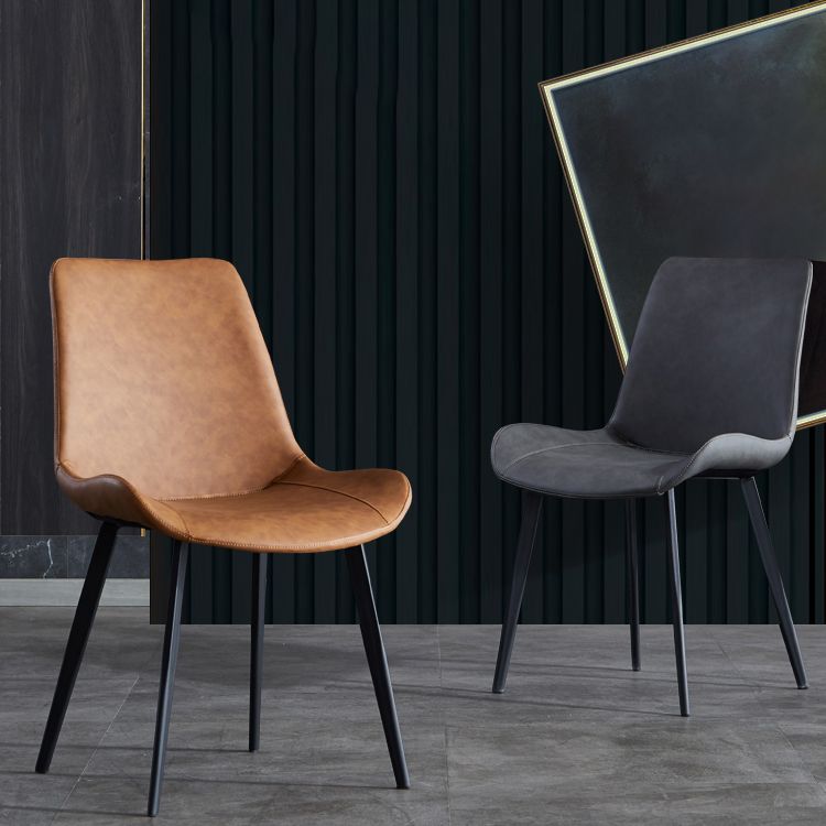 Silla lateral de cuero contemporánea para restaurante Silla de comedor con respaldo sólido