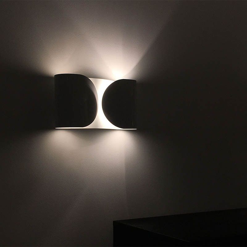 Single Polished Contemporary Wall Mounted Sconce Metal LED Wall Light