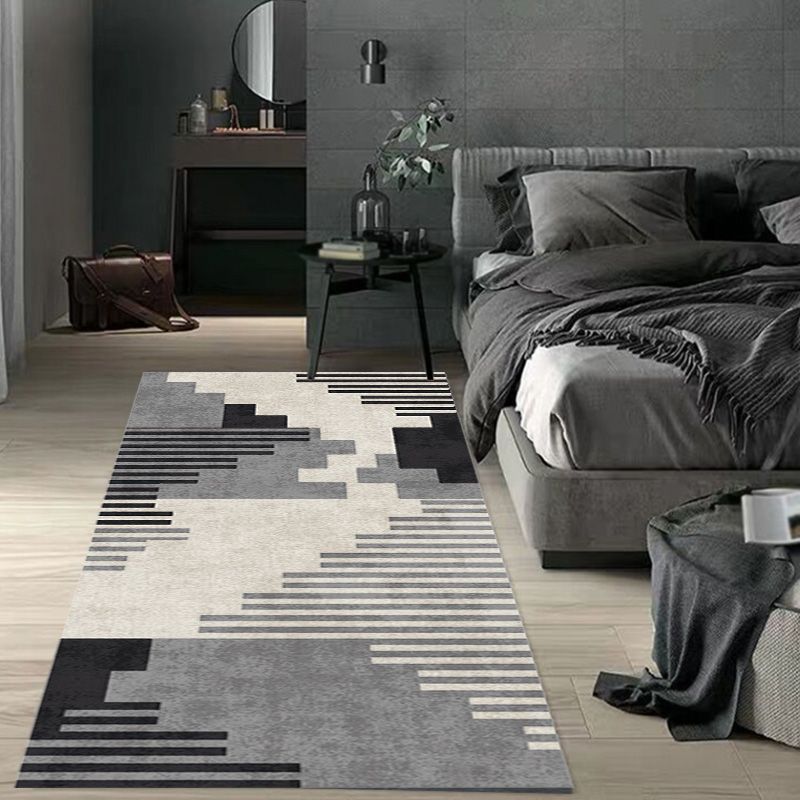 Grey Geometric Pattern Rug with Stripe Polyester Modern Rug Washable Anti-Slip Pet Friendly Area Rug for Living Room