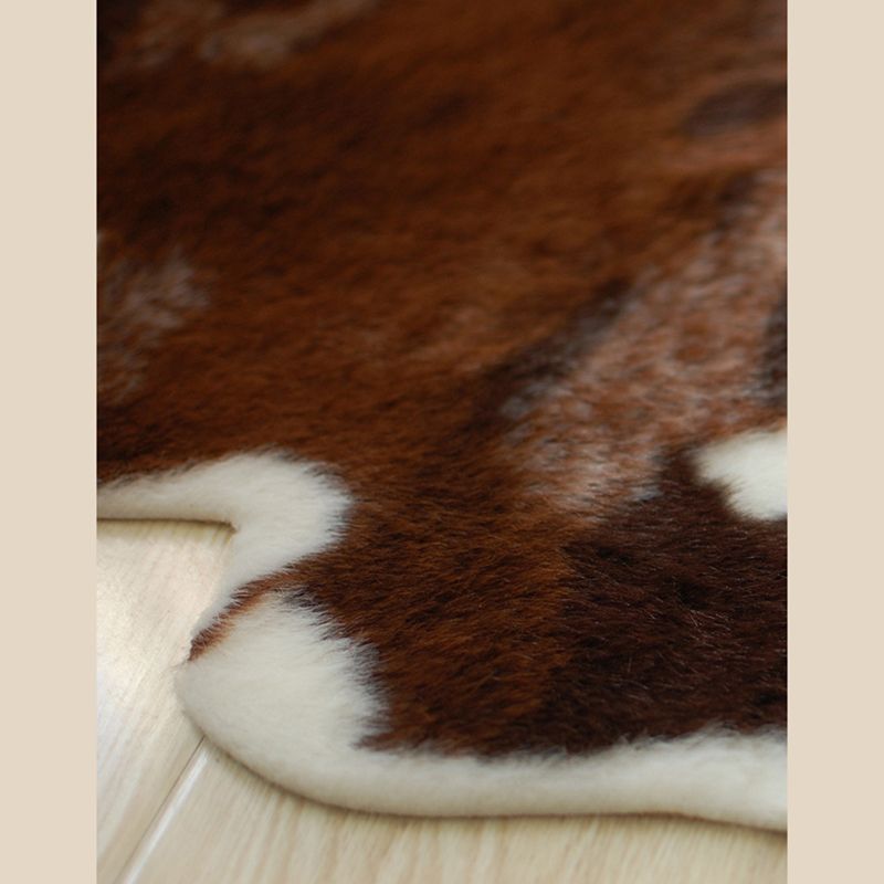 Fashionable Brown Animals Pattern Rug Polyester Area Carpet Stain Resistant Area Rug for Home Decor