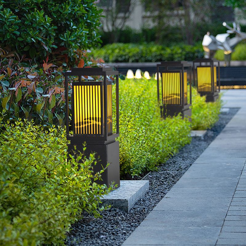 Modern Metal Solar Pillar Lamp Rectangle Shape Outdoor Waterproof Light in Black