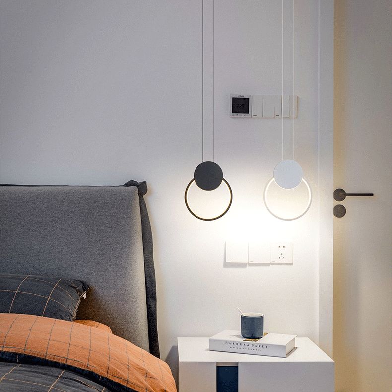 Moderne minimalistische LED -hanglampje Smeedijzeren geometrische hanglamp met acrylschaduw