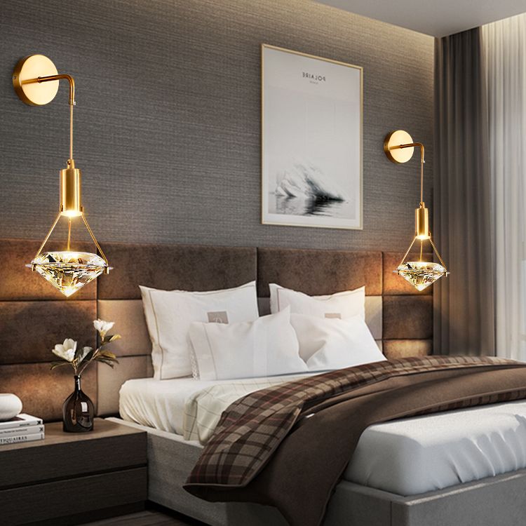 Bedroom Wall Sconce Lighting Nordic Gold Wall Light Sconce with Diamond Crystal Shade