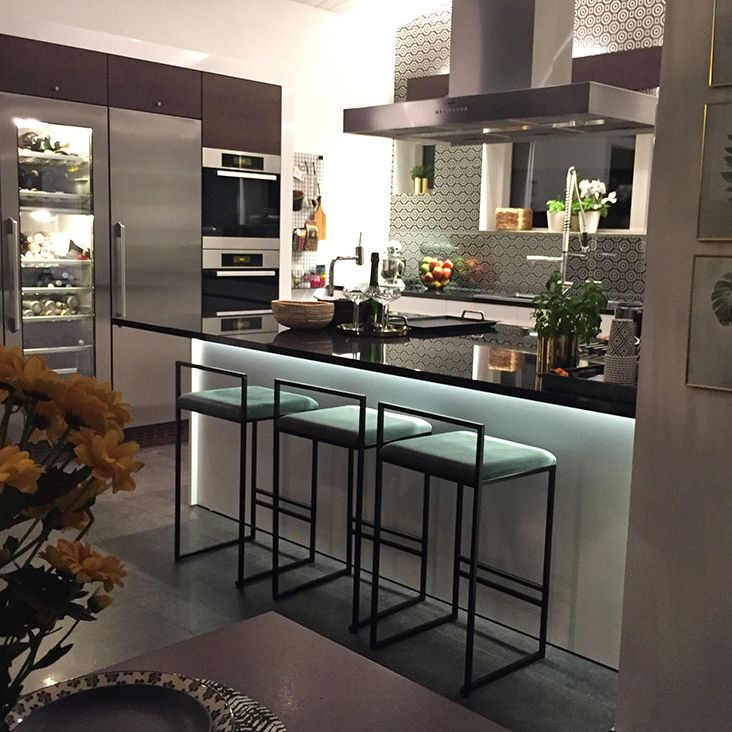 Modern Backrest Armless Counter Stool Iron Kitchen Bar Stool with Cushion and Pedal