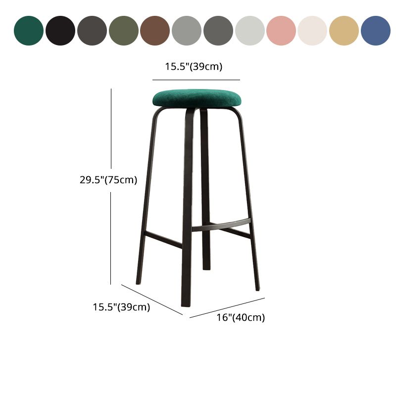 Taburetes apilables negros para mostrador, taburetes de bar de metal escandinavos sin respaldo (juego de 3)