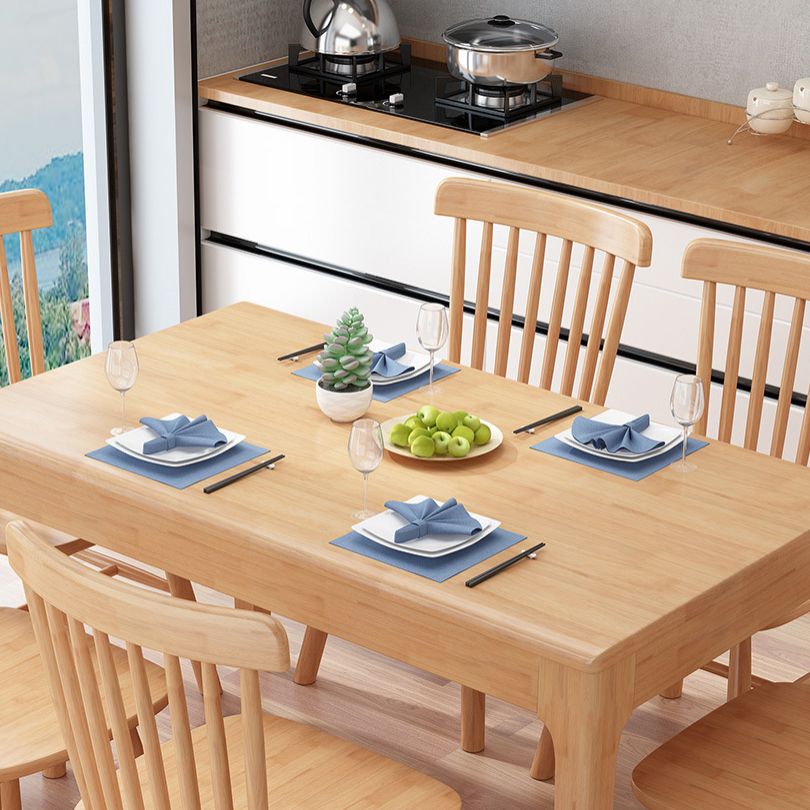 Ensemble de restauration standard marron minimaliste Ensemble de restauration en bois massif avec table de 4 jambes