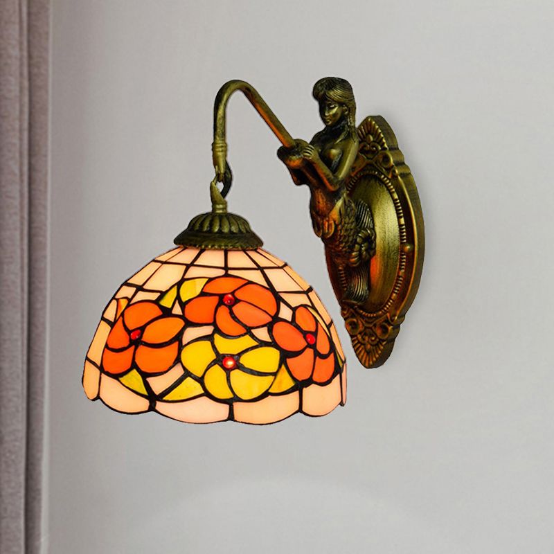 Flower Wall Mounted Light Tiffany Beige Glass 1 Head Brass Mermaid Sconce Light Fixture for Hallway