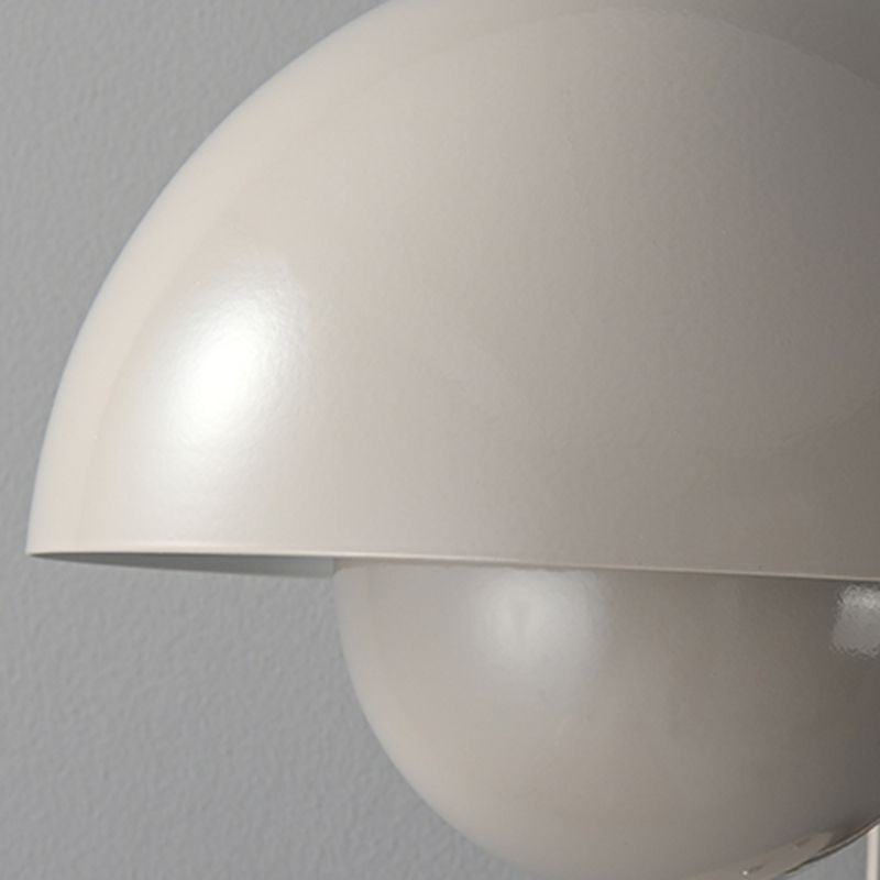 Macaron Wall Mount Light Modern Wall Sconce Light with Metal Shade for Aisle