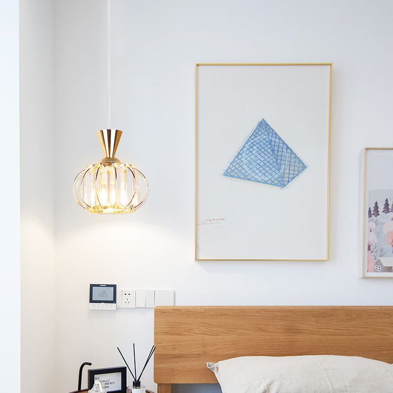 1 tête Crystal Prism Pendant Lighting Modern Eleging Hanging Lightture avec une teinte lanterne en noir / or pour la chambre
