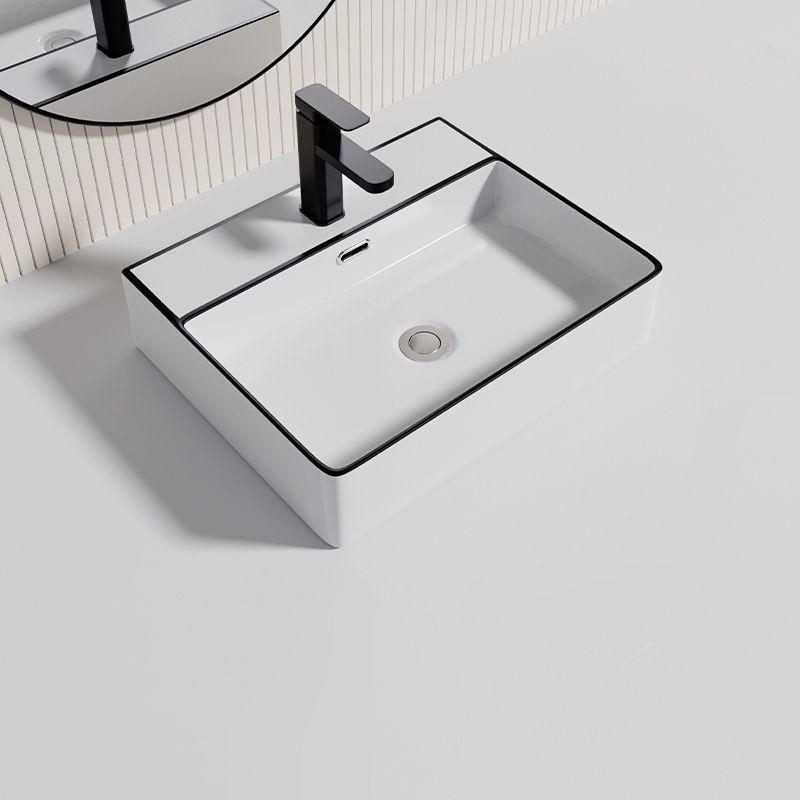 Contemporary Bathroom Sink Porcelain Oval-Shape Vessel Bathroom Sink with Pop-Up Drain