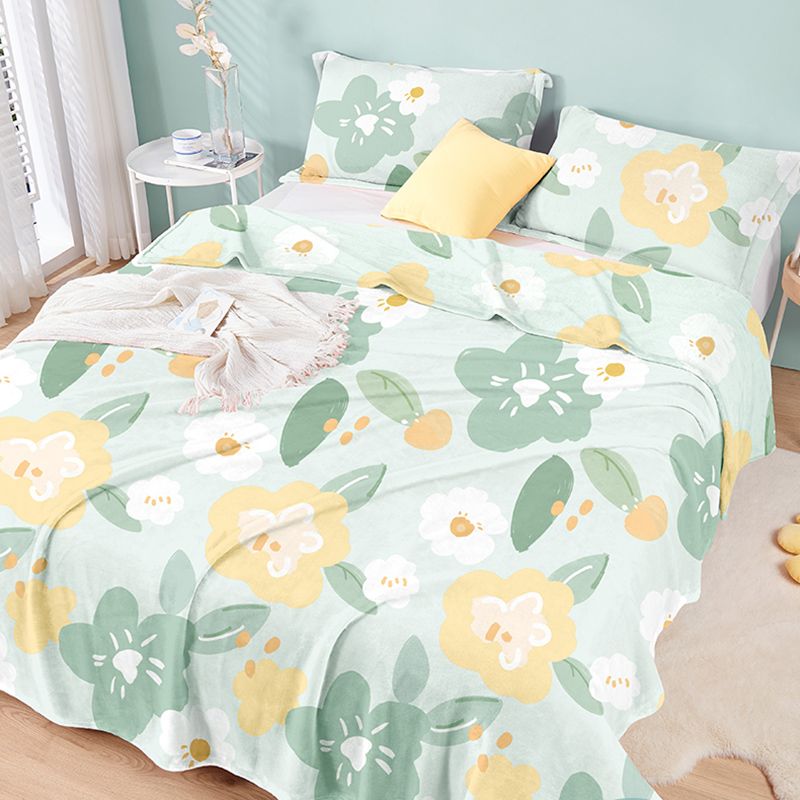 Elegant Bed Sheet Floral Patterned Wrinkle-Free Fade Resistant Flannel Bed Sheet