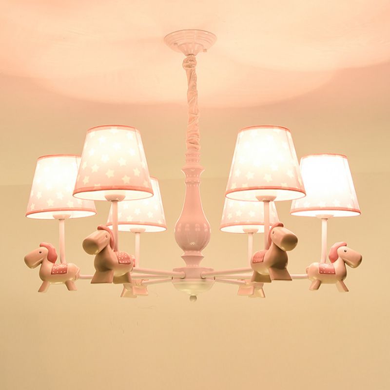 Tramella a sfumatura rosa conica in tessuto per bambini con figurina di cavallo con figurina