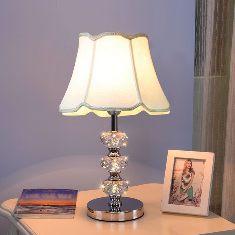 Stof cilindrische schaduw bestudeer licht eigentijdse 1 kop nachtkastje verlichting in zilver/beige/koffie met kristallen lamppost
